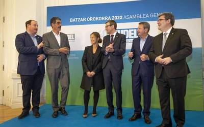 Arabako, Gipuzkoako eta Bizkaiko alkateak elkartu ditu EUDELen batzar orokorrak Laudion