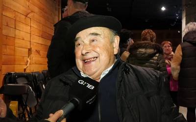 Jose Intxausti segurarraren ahozko memoria aurkeztu zen larunbatean Botikaxaharrean