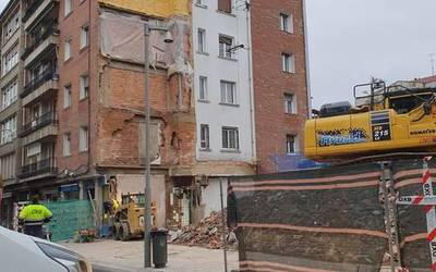 Bost hamarkada eta gero, behera bota dute