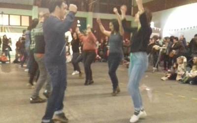 Sarako Zazpiak Bat dantza taldeak 50. urteurrena ospatu du