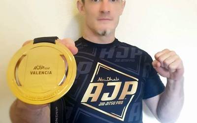 Charly Speratti igantziarrak Abu Dhabi International Jiu Jitsu Pro txapelketa irabazi du