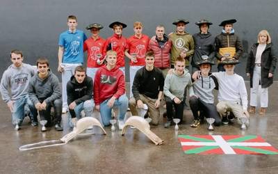 Bi garaipen erdietsi dituzte Zumaiako puntistek Gipuzkoako Txapelketako finaletan