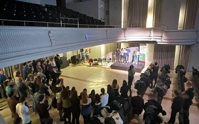 Durangaldeak irabazi du Bertsolari gazteen XXX. BBK sariketa