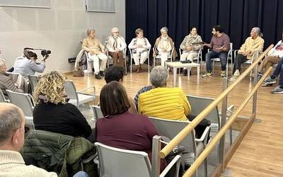 Arrasate Musikalen hastapenez "gustura" berbetan, oroitzapen ederrak partekatzen
