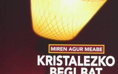 Kristalezko begi bat