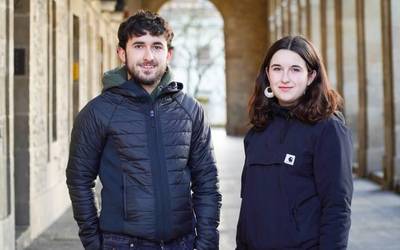 "Gazte borroka erdigunean izango duen olatu berri bat osatu behar dugu"