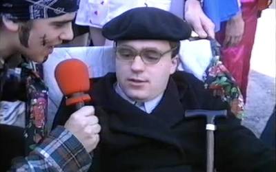 Etxalarko inauteriak 2002an: karrozen eta mozorroen desfilea inauterietako asteartean