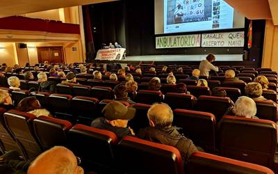 24/7 plataformak batzarra egin du orain artekoa errepasatu eta aurrera begirakoak zehazteko