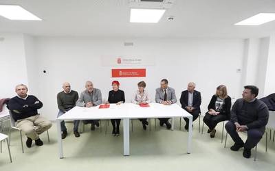 Medikuen Sindikatuak bertan behera utzi du greba, baina beste bat eginen du martxoan