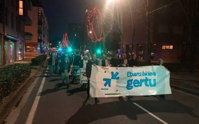 Salbuespen egoerarekin amaitu eta etxeratzeak bizkortzeko deia egiten dugu Zumaiako Saretik