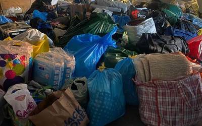 "Oso harrera ona izan du Turkia eta Siriara arropa eta mantak bidaltzeko bilketak"