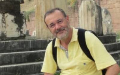 'Euskara batuaren bizibidea' hitzaldia egingo du Pello Salaburuk eguaztenean