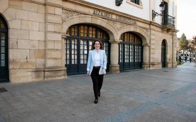 Azkoitiko PSE-EEk udalean egindako lanaren berri eman du liburuxka batean