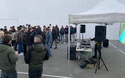 DJen musikarekin gozatu dute dozenaka gaztek Goiko Losan