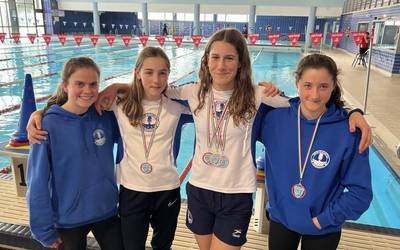 Bost domina ekarri dituzte Bergarara Getxoko Euskadiko txapelketatik