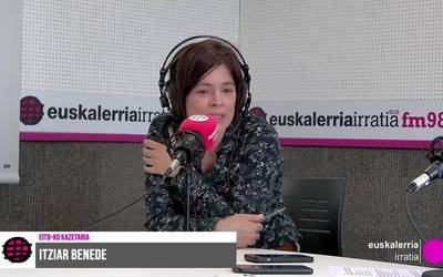 Itziar Benede: “Turkiarrek ez alde egiteko eskatzen ziguten, kamerekin batera laguntzek alde eginen dutelakoan”