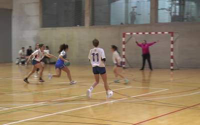 Tolosa CF eskubaloia 25 - Egia eskubaloia 20