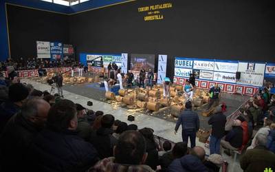 Rekondo eta Vicente txapeldunorde izan dira  Urrezko Aizkolarien binakako txapelketan