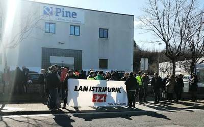 Martxoaren 3an bi orduko lanuztea egingo dute Tubos Reunidos enpresan gertatutako azken istripu larriagatik