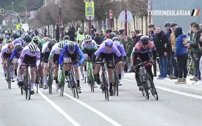 Mathieu Dupek irabazi du Zumaiako XV. Txirrindularitza Saria