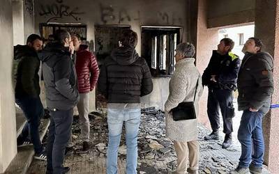 Juan Itziarko auzo etxea hartuko duen lokalak su hartu du goizaldean