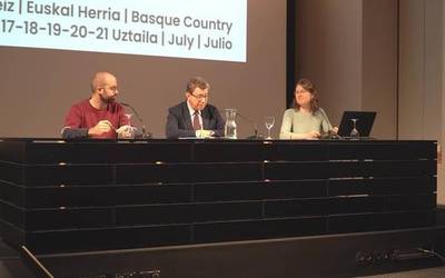 "Belaunaldi berriek euren jatorrizko hizkuntzak biziberritzea da HIGAren helburua"