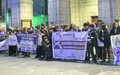 Elkarretaratzeak, manifestazioa eta hamaika ekintza antolatu dituzte Elgoibarren eta Mendaron Martxoaren 8aren harira