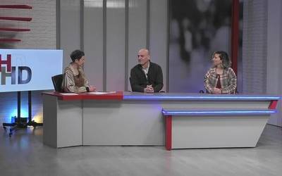Estalitako gainak dituzten eraikinak izan dituzte hizpide Ramon Ugaldek eta Urtza Uriartek