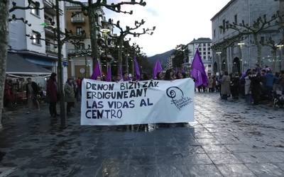 Tolosako Asanblada Feministak kalera eraman du bere aldarrikapena martxoak 8an