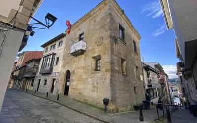 Plasentia de Butron museoaren 25. urteurrena ospatzen ari dira egunotan Plentzian