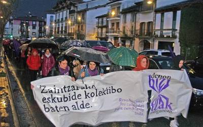 Emakumezkoen aldarrikapenak kalean