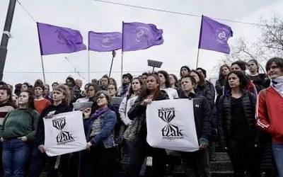 Mugimendu Feministak greba orokorrerako prozesua martxan jarri du