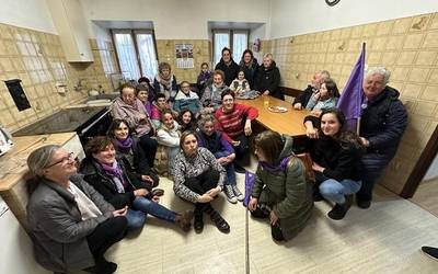 Ohorezko zapia eman diote Marcelina Plazaolari