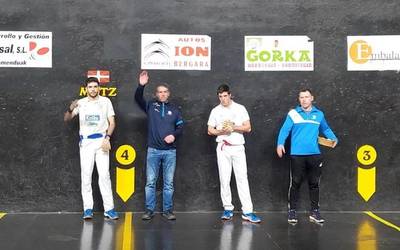 Soraluce lau eta erdiko pilota txapelketak baditu finalistak