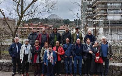 Arrasaten bizi diren oñatiarrak elkarturik