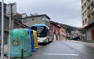 PESAko autobusen egoera "eskasa" salatu du ELAk