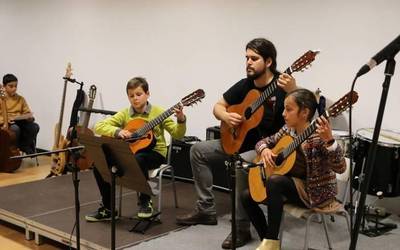 Saxofoi, gitarra eta perkusio ikasleen entzunaldia, arratsaldean