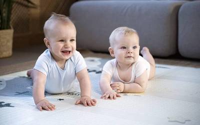 Hiru urtetik beheitiko haurrak dituzten familiei ehun euroko dirulaguntza emanen die Nafarroako Gobernuak