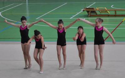 400 gimnasta elkartuko dira larunbatean Bañuetan, Aresketa taldeak antolatutako torneoan