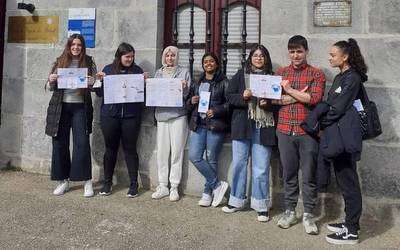 Herriko anbulatorioan izan dira Izarraitz Lanbide Heziketako ikasleak