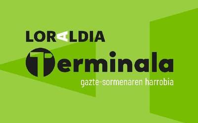 Loraldia festibalerako hiru sarrera bikoitza zozketatuko ditugu