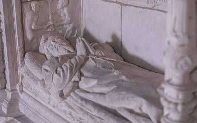 Bisita berria prestatu dute Santa Maria katedralean
