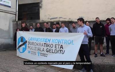 Deba Bailarako Etxebizitza Sindikatuak "Lanbideren kontrol burokratiko eta poliziala" salatu du