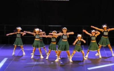 Erritmo bizi-biziekin ari dira Gipuzkoa Dance Contest txapelketa ospatzen