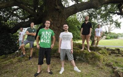 Xiberoots taldearen doinuek girotuko dute Bergarako Munibe plaza