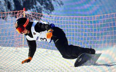 Ibon Baskaran snowboarderra Pirinio Garaiak departamenduko txapeldun