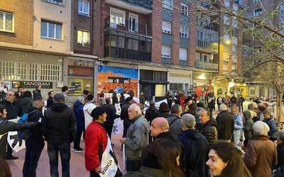Bi preso gasteiztarren gradu erregresioaren aurka mobilizatu dira