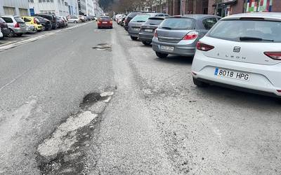 Iralabarriko errepide zati bat asfaltatu egingo dute