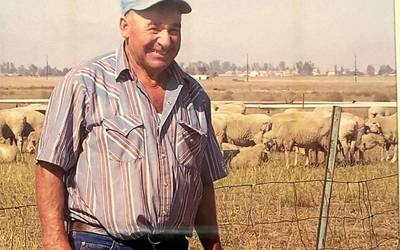 Pako Aldaregia Azpirotzen aldeko hil elizkizunak