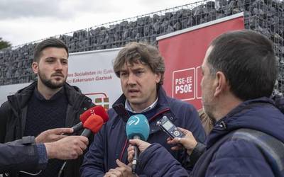 "Egian oinarritutako errelatoa" aldarrikatu du Eneko Andueza PSE-EEko idazkari nagusiak Urduñako Kolunbarioan